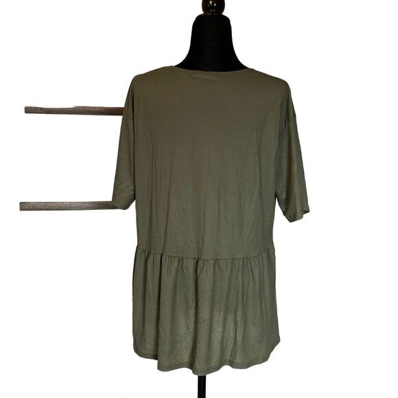 Dress Up Army Green Tiered Top - L - Picture 3 of 5
